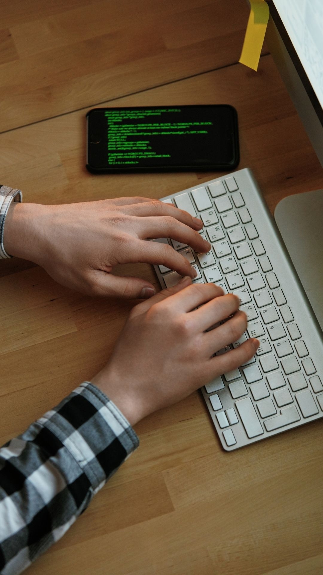 How can Autowoven’s reusable components bring efficiency to CMS projects?